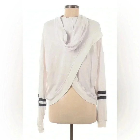 Soul Cycle white hoodie - Picture 2 of 3